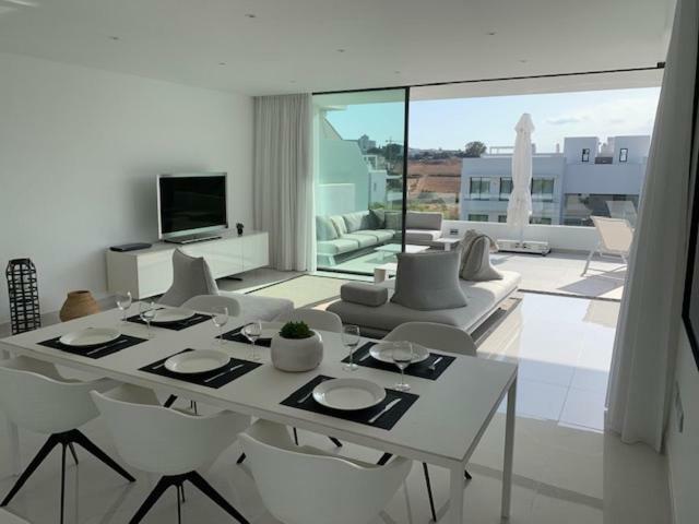 Cataleya Phase 2 Block 2 Apart. 2C Apartment Estepona Bagian luar foto